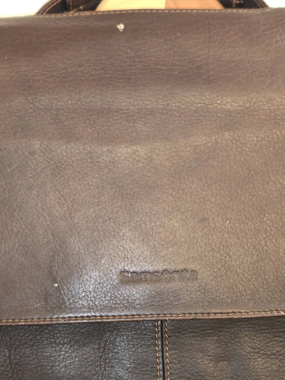 Samsonite 💼 dark